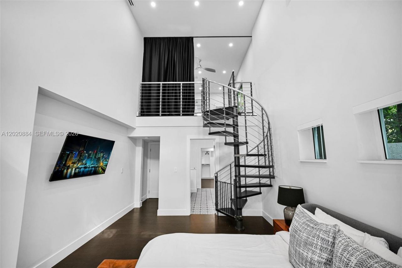 150 NE 50th Ter , Miami, FL 33137 Photo