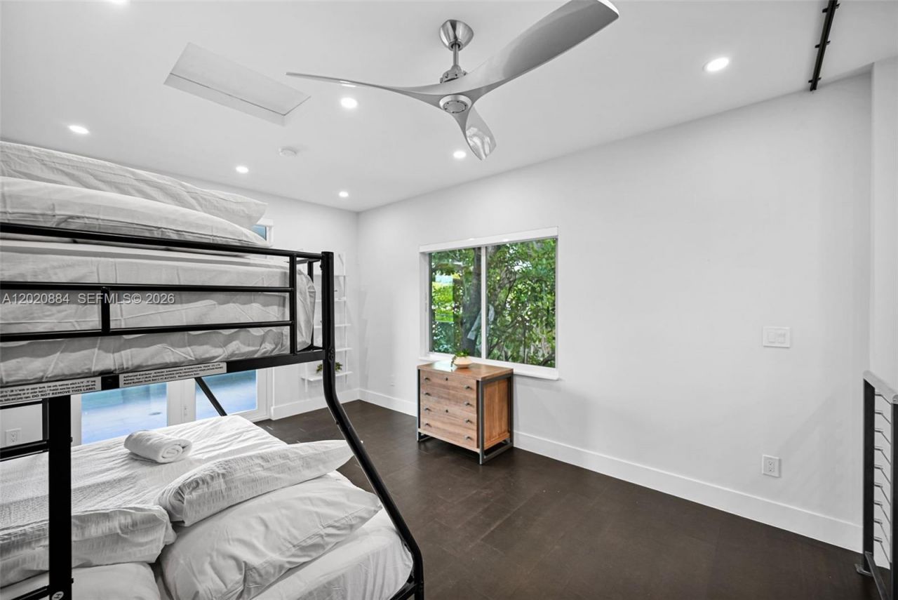150 NE 50th Ter , Miami, FL 33137 Photo