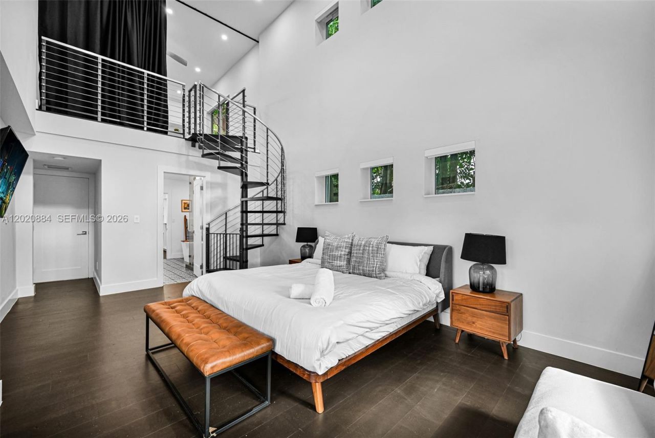 150 NE 50th Ter , Miami, FL 33137 Photo