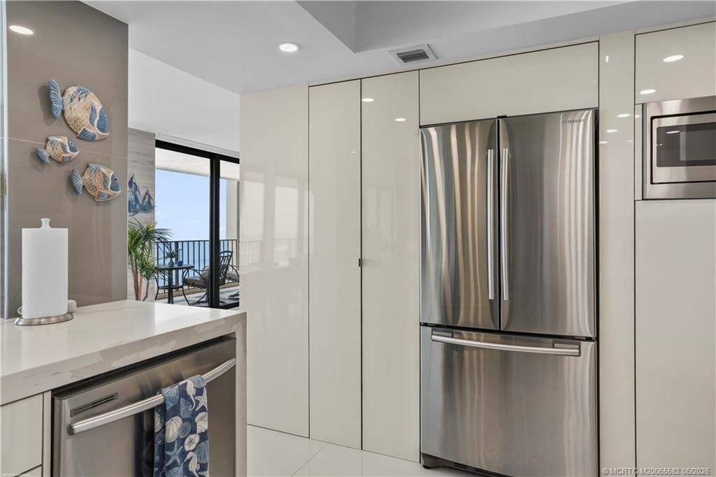 8750 S Ocean Drive, Unit 232, Jensen Beach, FL 34957 Photo
