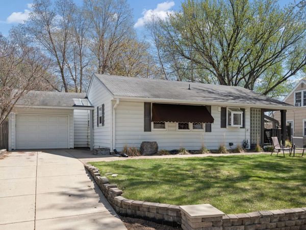 5929 Queen Avenue S, Minneapolis, MN 55410