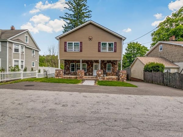 30 High Street , Unionville, NY 10988