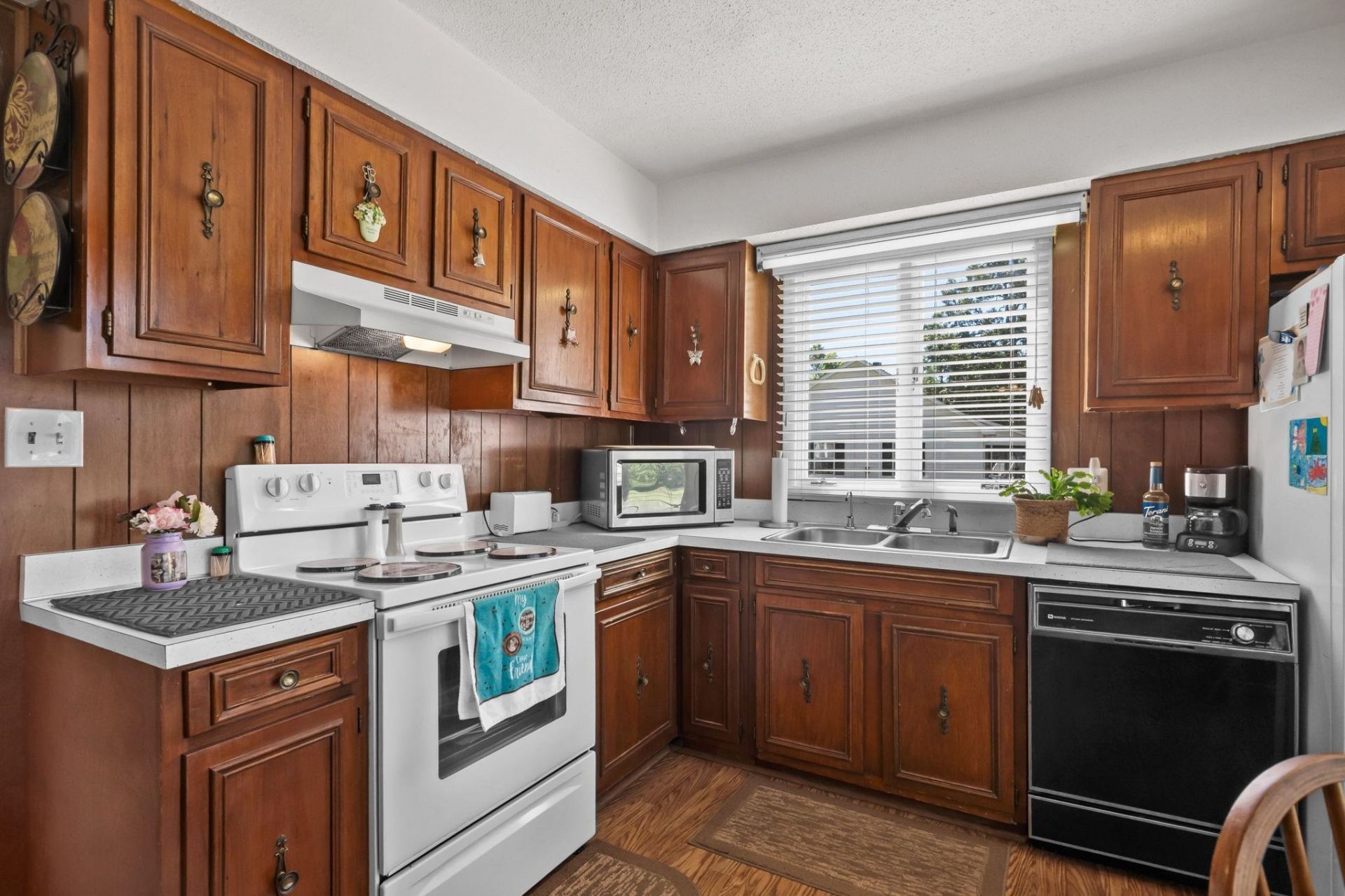 6095 Friendship Ln. Photo 16