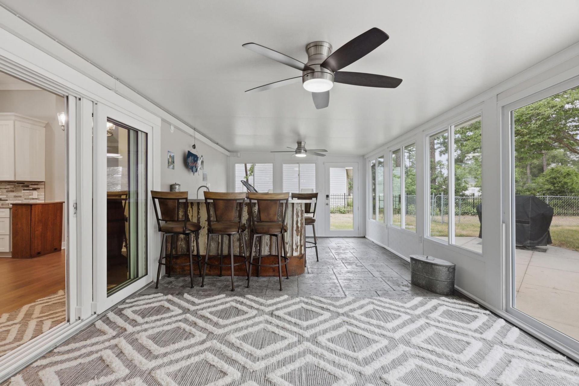 7020 Bay Rd.  Photo 18