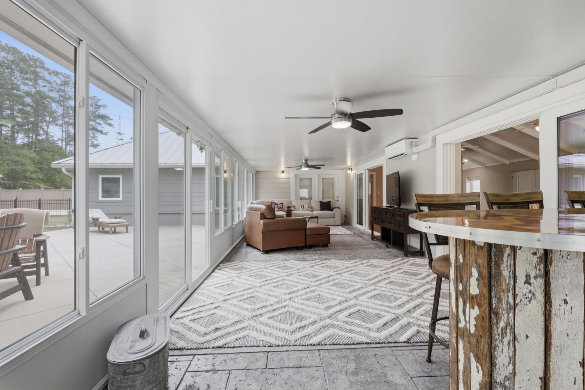 7020 Bay Rd.  Photo 20
