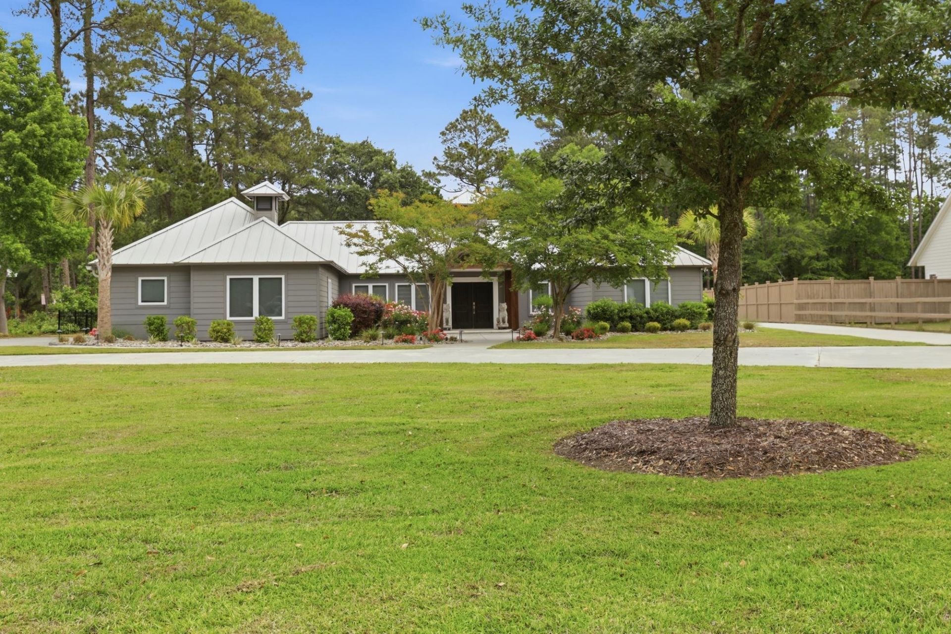 7020 Bay Rd.  Photo 50