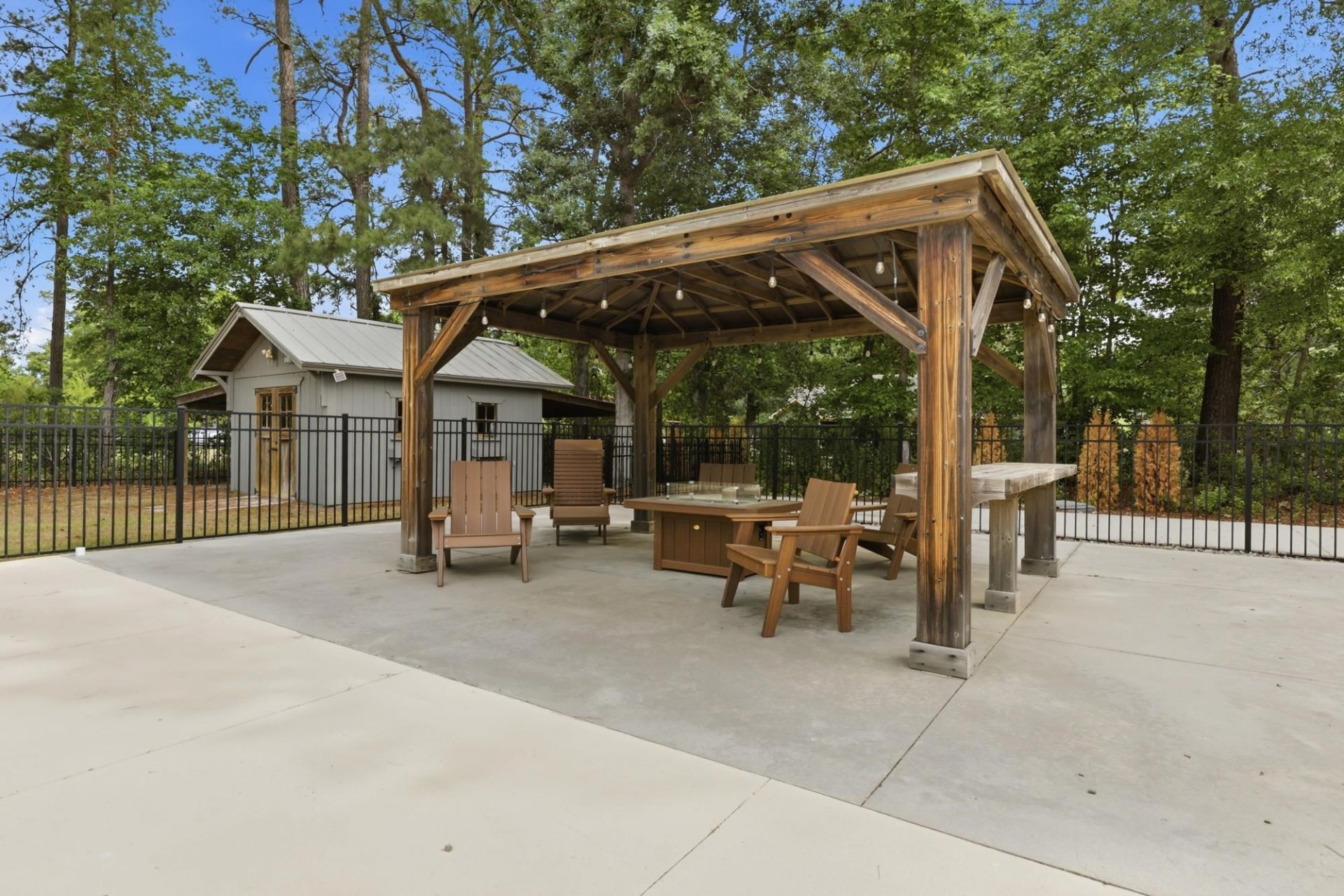 7020 Bay Rd.  Photo 56