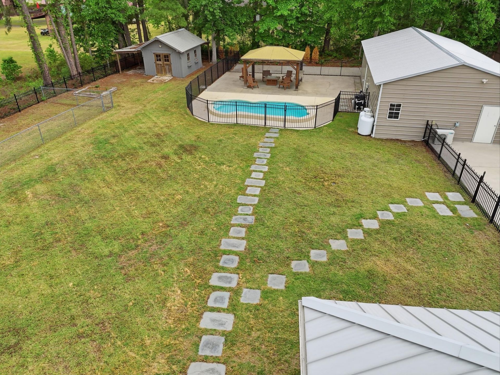 7020 Bay Rd.  Photo 64