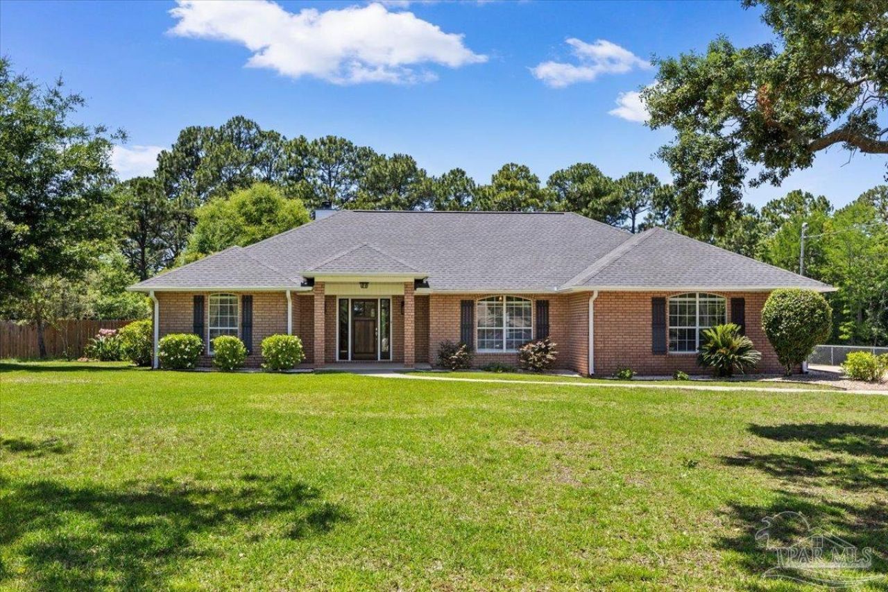 2655 Lincoln Rd, Navarre, FL 32566 Main Photo
