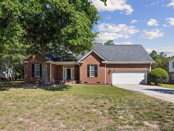321 Stone Cross Drive , Spring Lake, NC 28390
