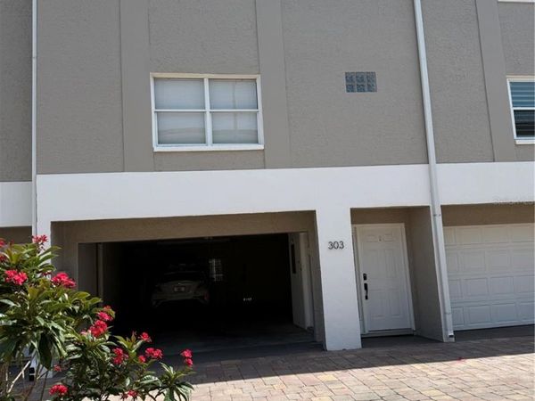 1117 PINELLAS BAYWAY S, Unit 303, TIERRA VERDE, FL 33715
