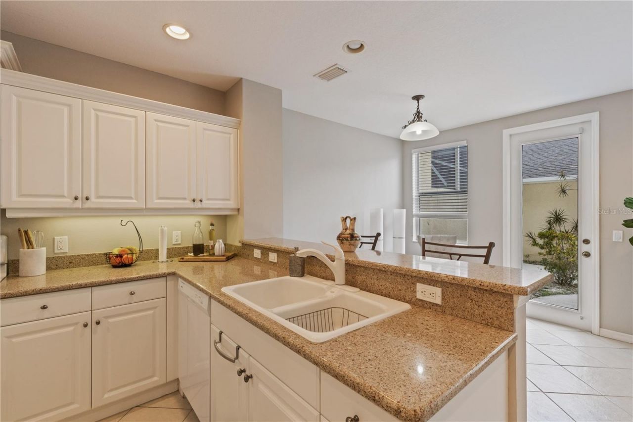 5650 Simonton Street , Bradenton, FL 34203 Photo