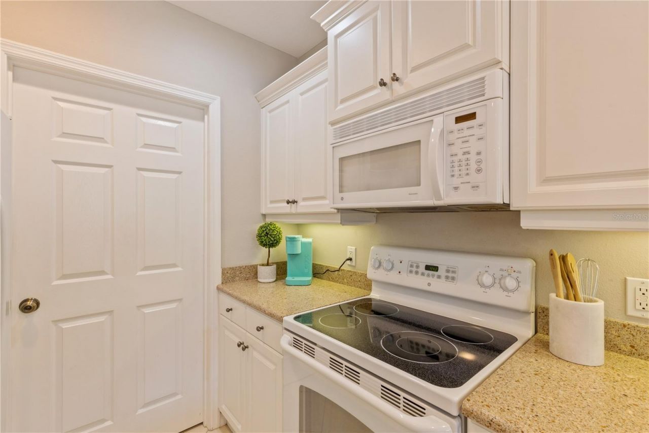 5650 Simonton Street , Bradenton, FL 34203 Photo
