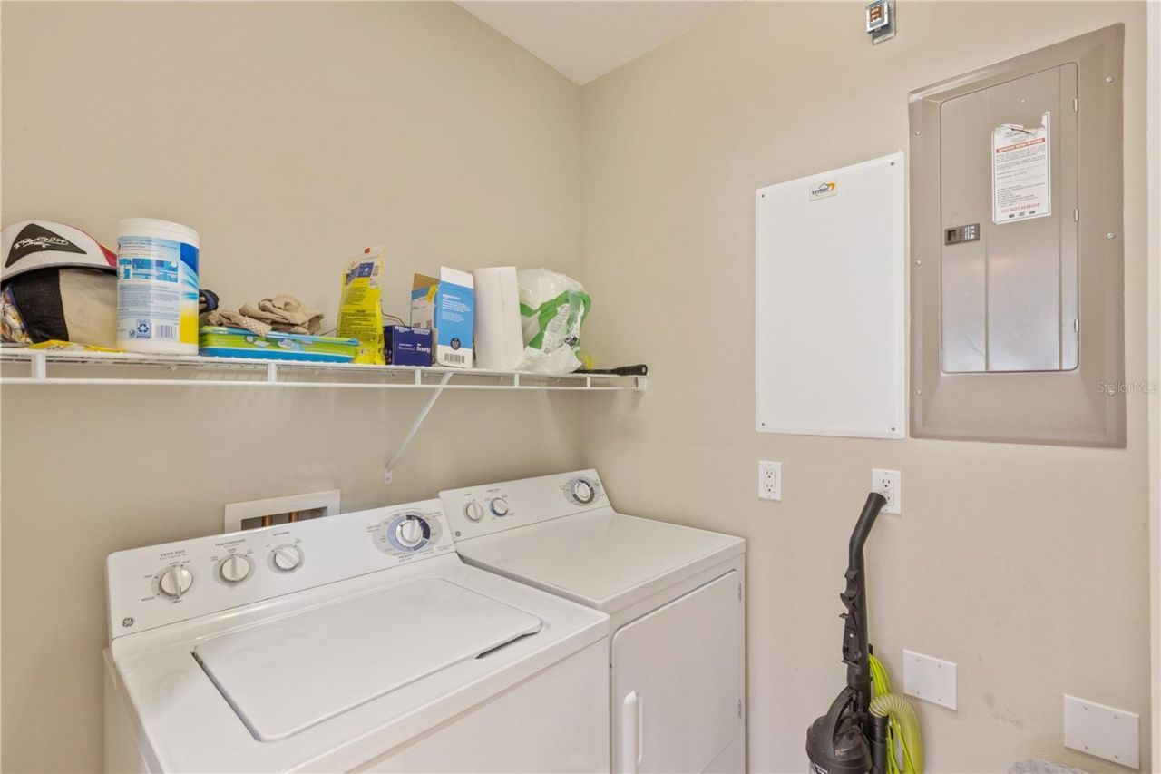 5650 Simonton Street , Bradenton, FL 34203 Photo