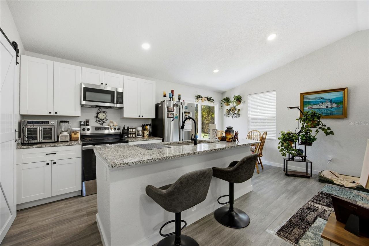 9025 SE County Road 221, Hampton, FL 32044 Photo