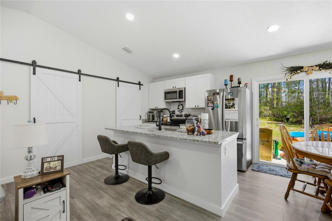 9025 SE County Road 221, Hampton, FL 32044 Photo