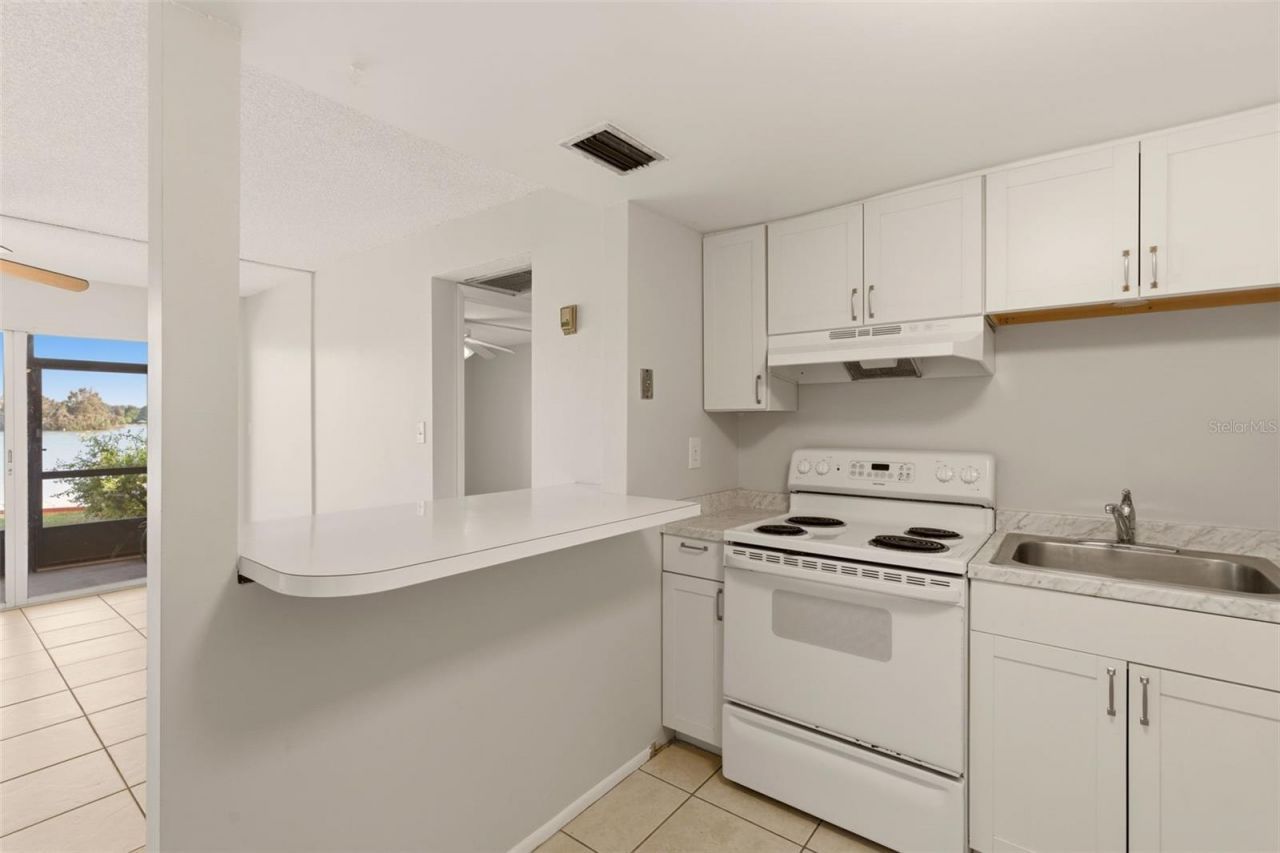 574 Orange Drive, Unit 76, Altamonte Springs, FL 32701 Photo