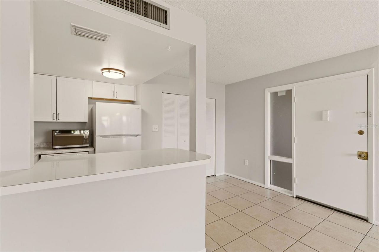 574 Orange Drive, Unit 76, Altamonte Springs, FL 32701 Photo