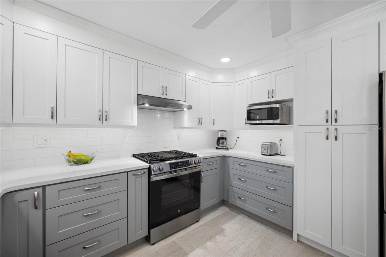 5000 Venetian Boulevard Ne, Saint Petersburg, FL 33703 Photo