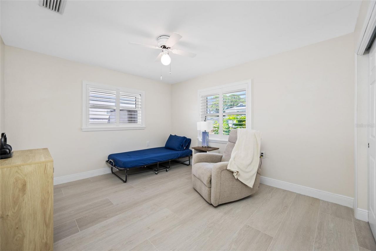 5000 Venetian Boulevard Ne, Saint Petersburg, FL 33703 Photo