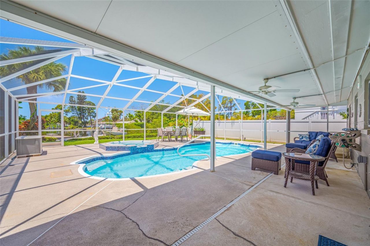 5000 Venetian Boulevard Ne, Saint Petersburg, FL 33703 Photo