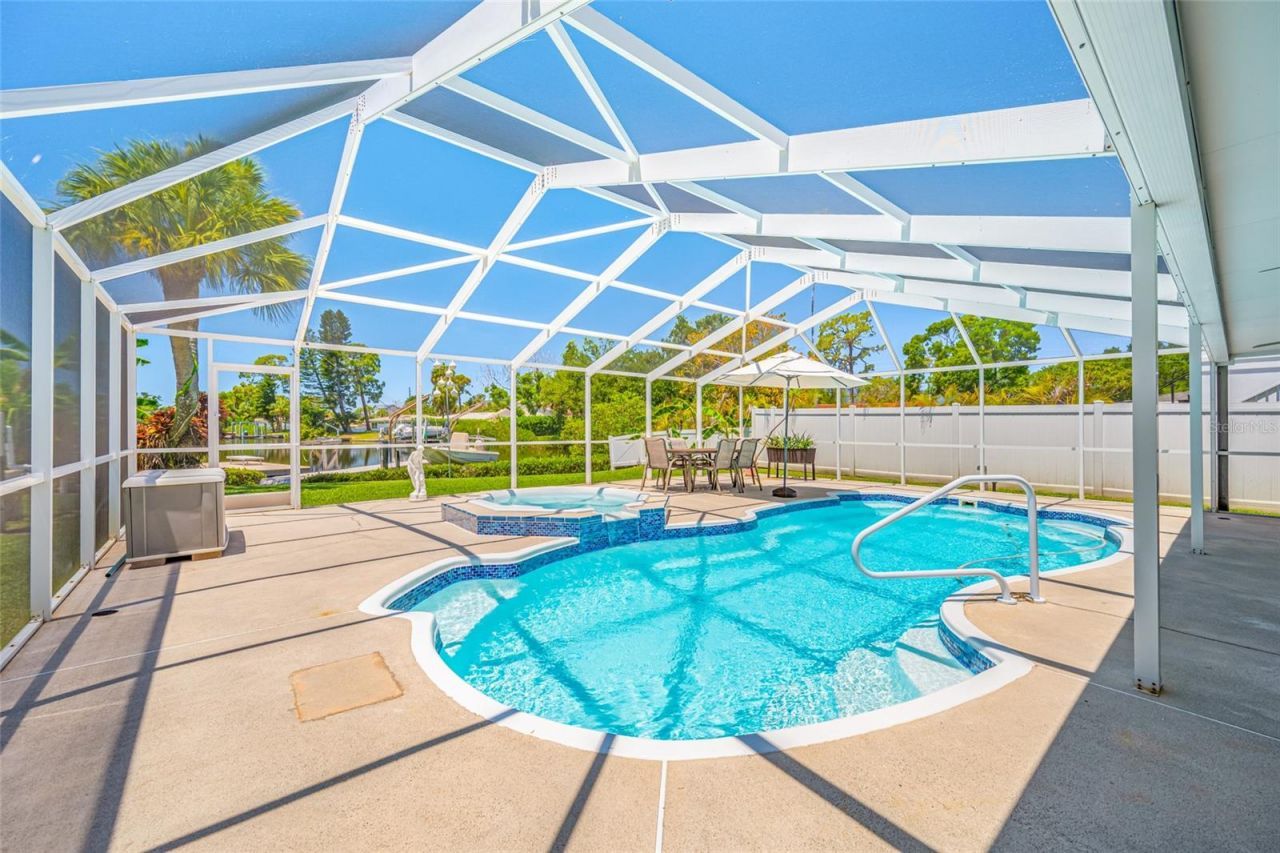5000 Venetian Boulevard Ne, Saint Petersburg, FL 33703 Photo