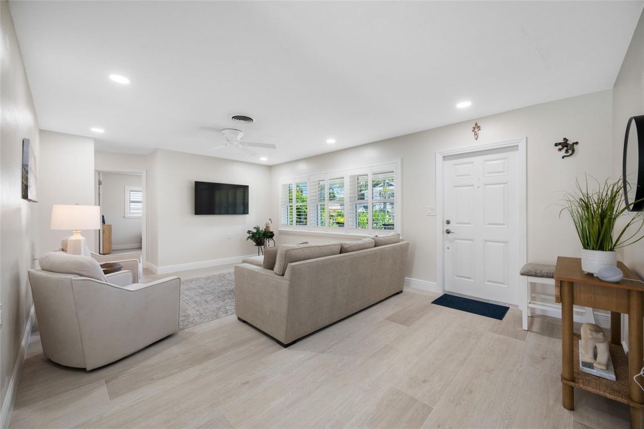 5000 Venetian Boulevard Ne, Saint Petersburg, FL 33703 Photo