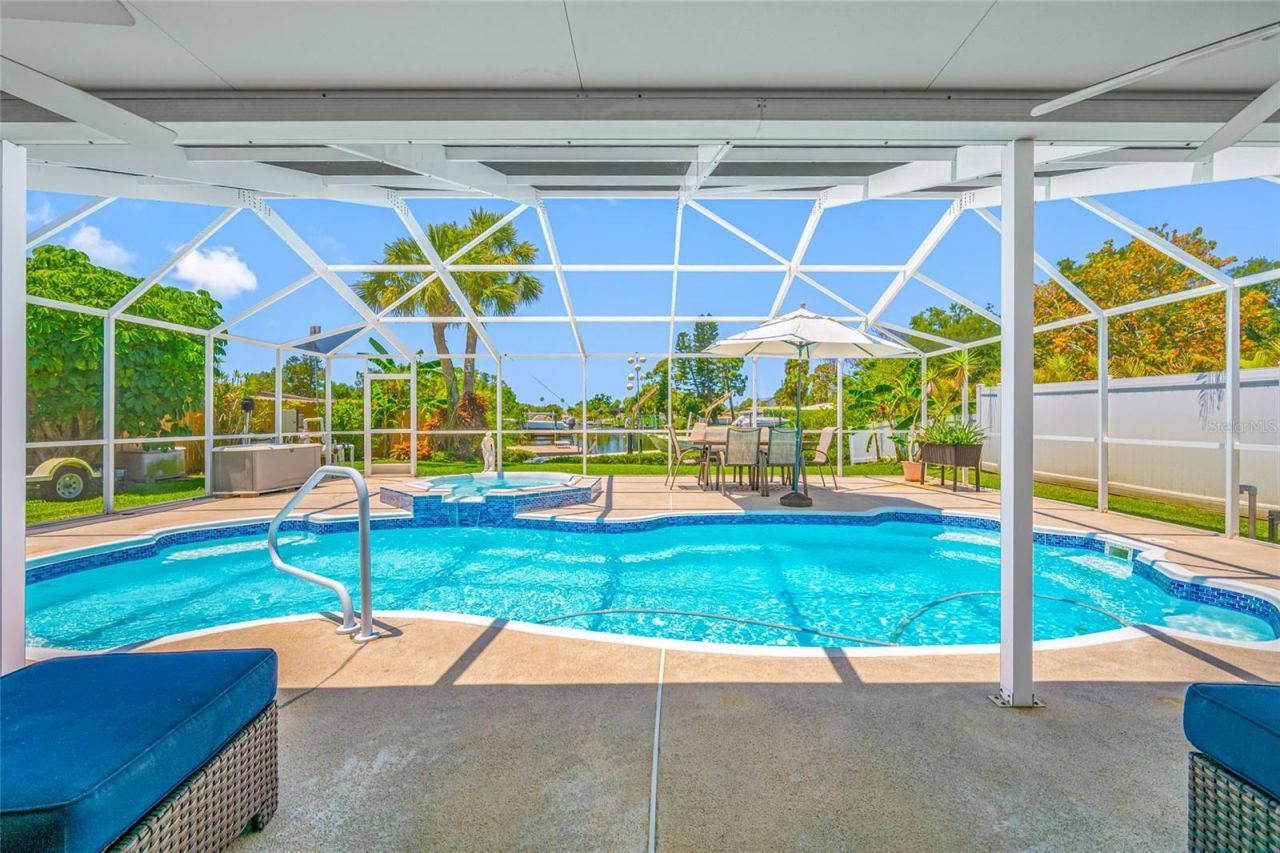 5000 Venetian Boulevard Ne, Saint Petersburg, FL 33703 Photo