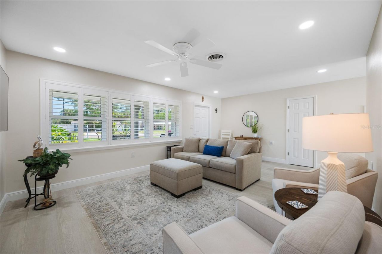 5000 Venetian Boulevard Ne, Saint Petersburg, FL 33703 Photo
