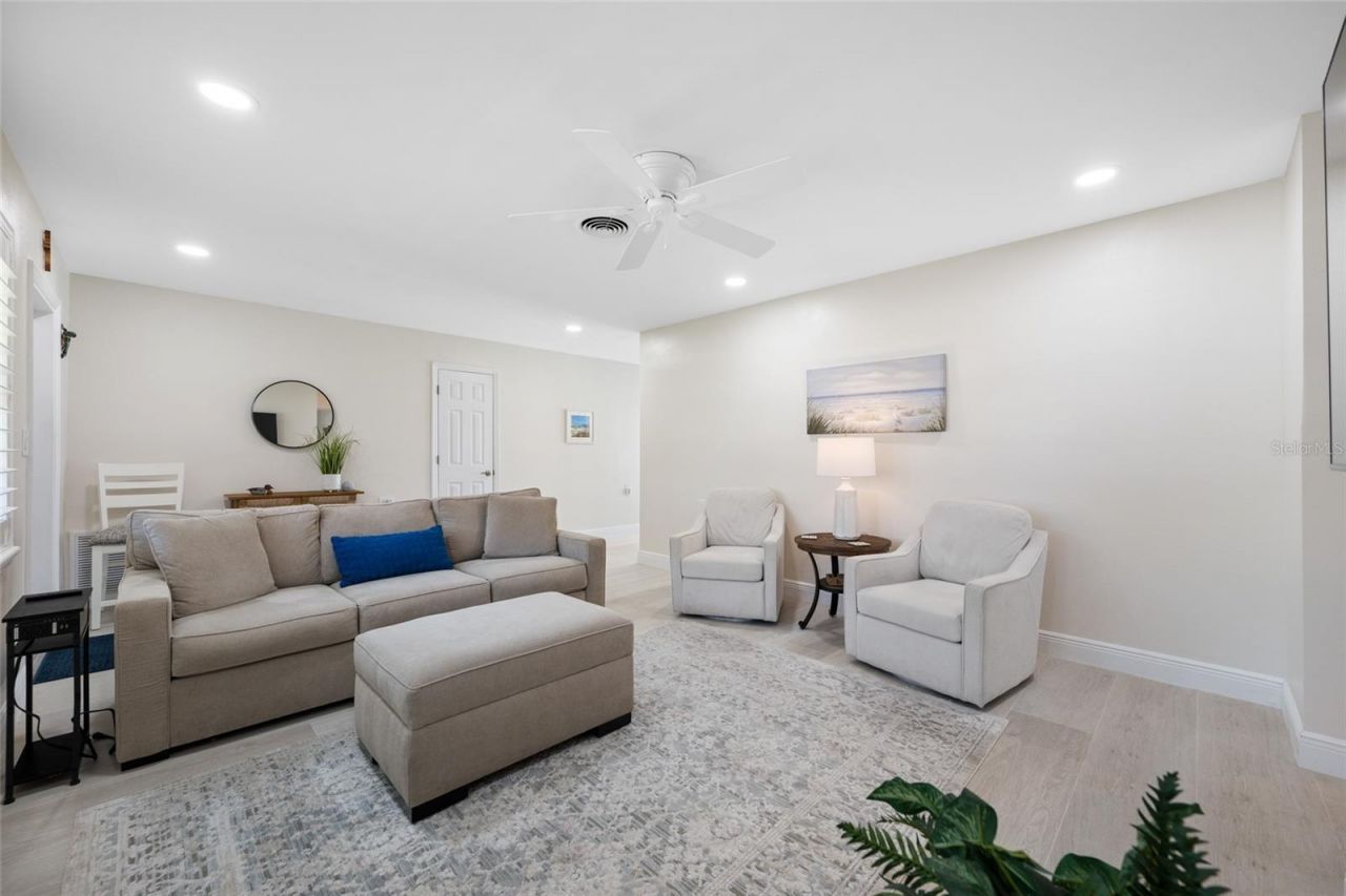 5000 Venetian Boulevard Ne, Saint Petersburg, FL 33703 Photo