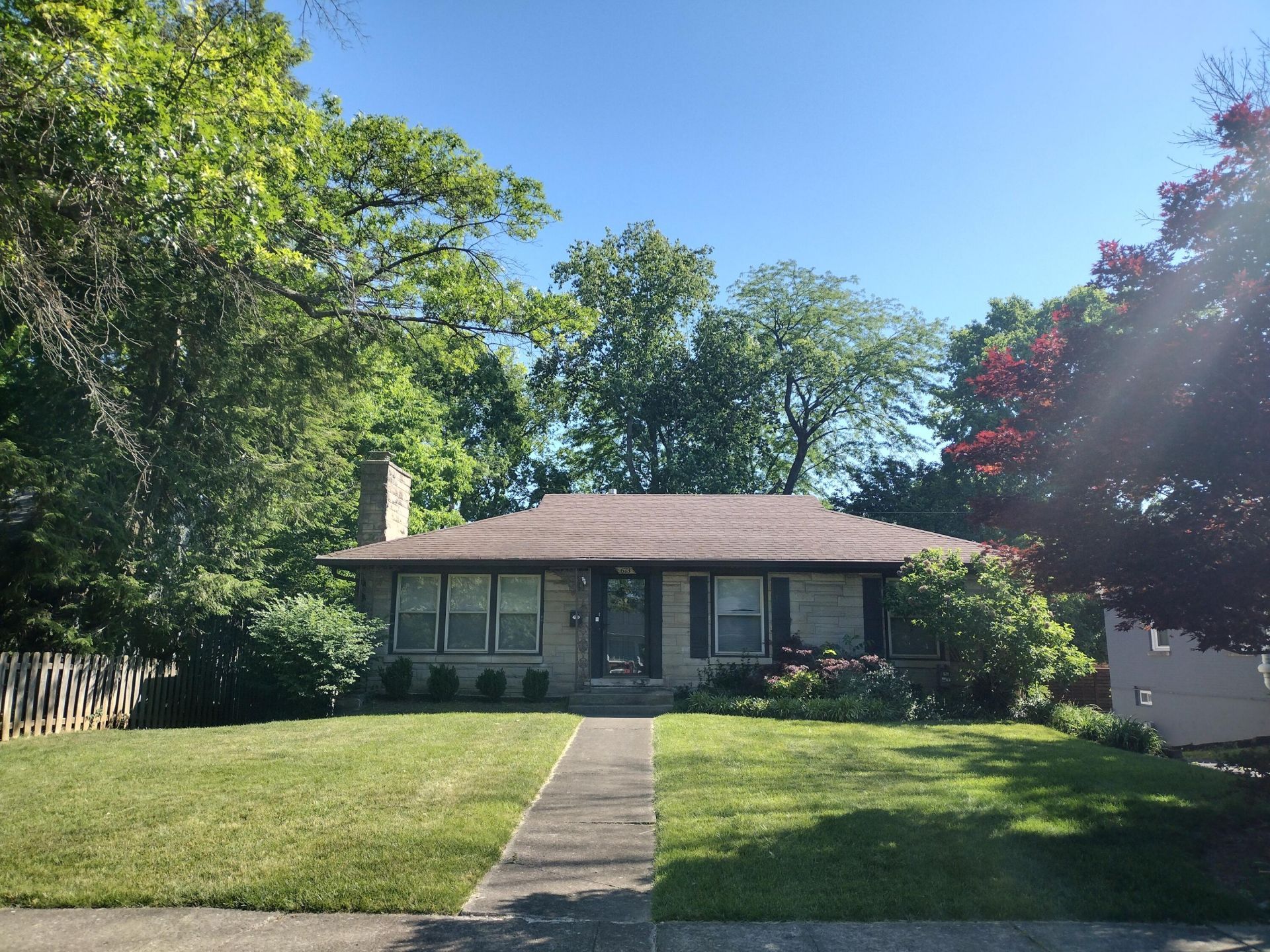 673 Mt Vernon Drive, Lexington, KY 40502 Main Photo