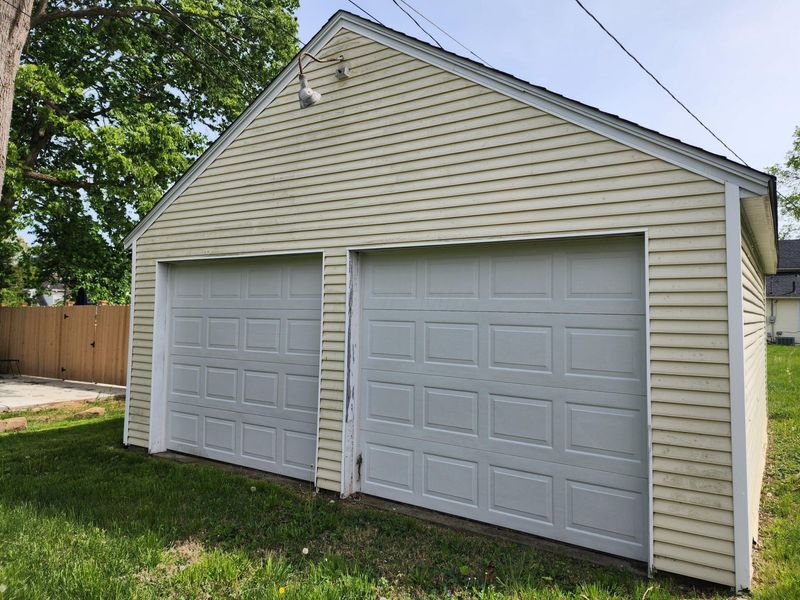 407 King Street , Lancaster, OH 43130 Photo 2