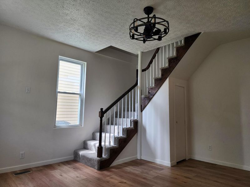 407 King Street , Lancaster, OH 43130 Photo 7