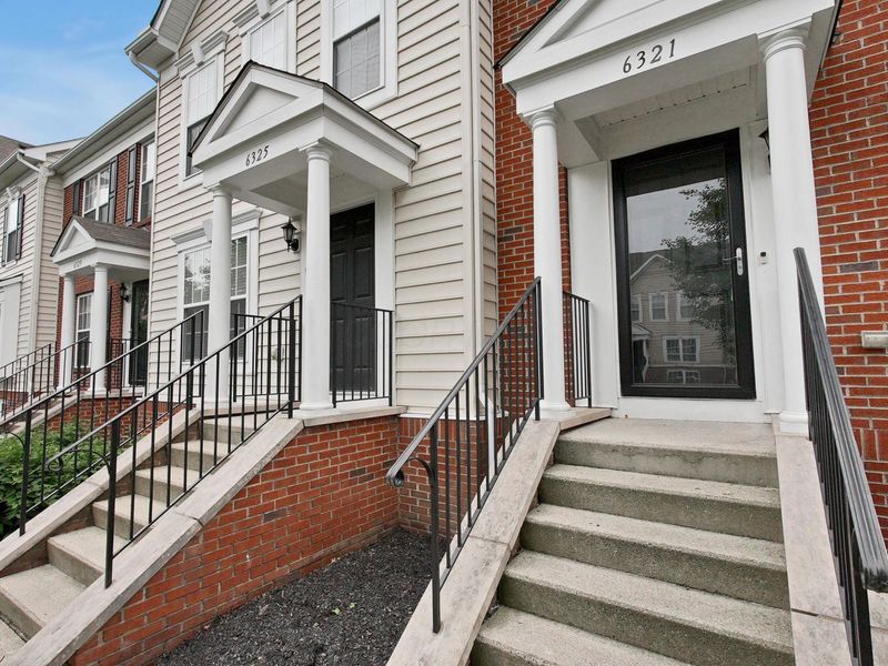 6321 Marsh Wren Drive , Unit 42, Columbus, OH 43230 Photo 4