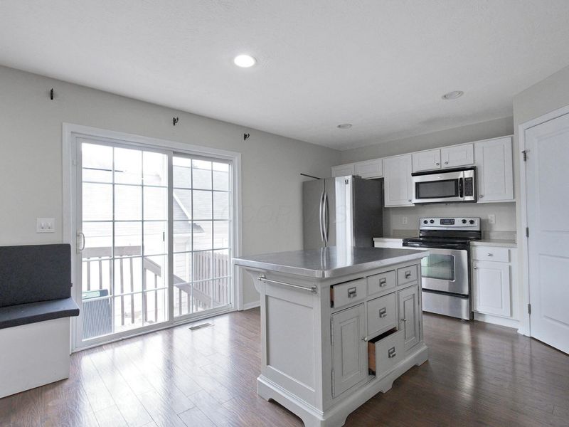 6321 Marsh Wren Drive , Unit 42, Columbus, OH 43230 Photo 8