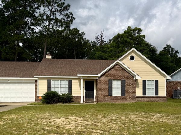 16500 Heatherwood Drive, Gulfport, MS 39503