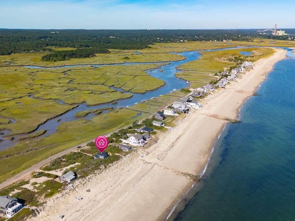 48 Salt Marsh Road , East Sandwich, MA 02537