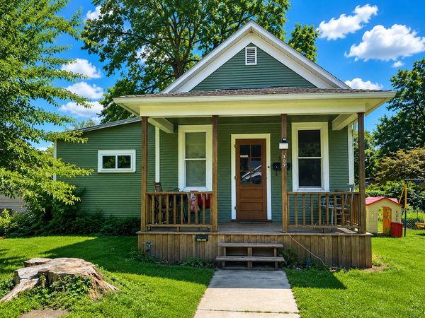 807 W 7th Street, Sterling, IL 61081