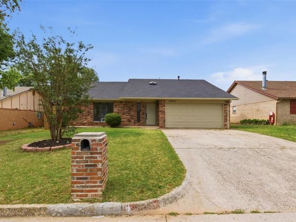 11632 SW 7th Street, Yukon, OK 73099