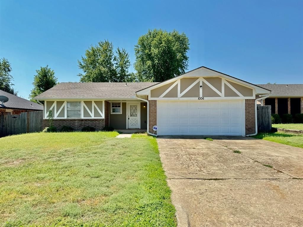 1006 Richmond Street, Yukon, OK 73099 Main Photo