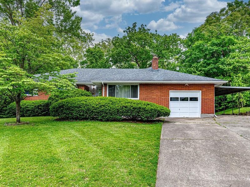 51 Chamberlin Court, Hamilton, OH 45013 Photo 1