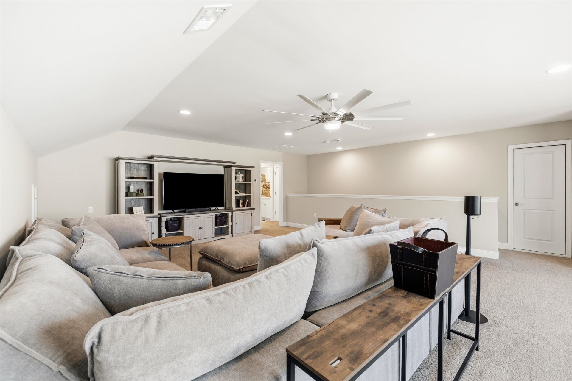 7154 Sarteano Dr.  Photo 32