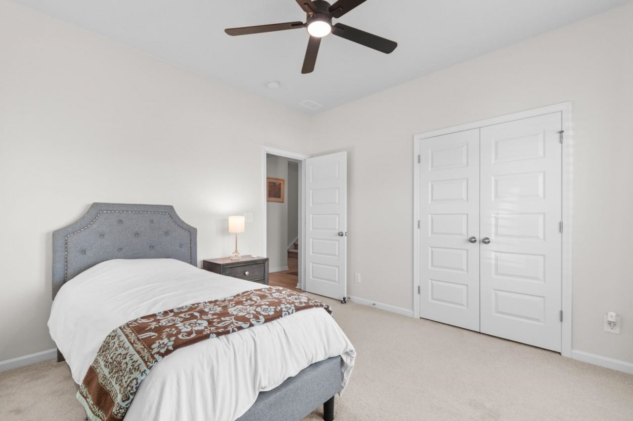 159 Albatross Way  Photo 17