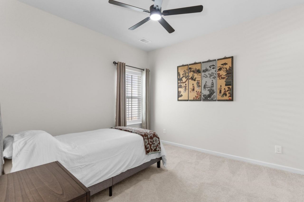 159 Albatross Way  Photo 19