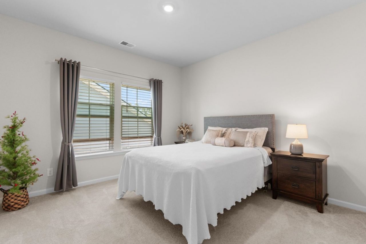 159 Albatross Way  Photo 27