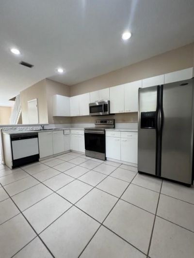 2434 Cordoba Bnd, Unit 2434, Weston, FL 33327 Photo