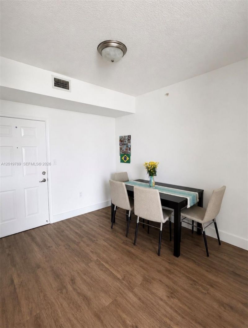 275 NE 18th St, Unit 1606, Miami, FL 33132 Photo