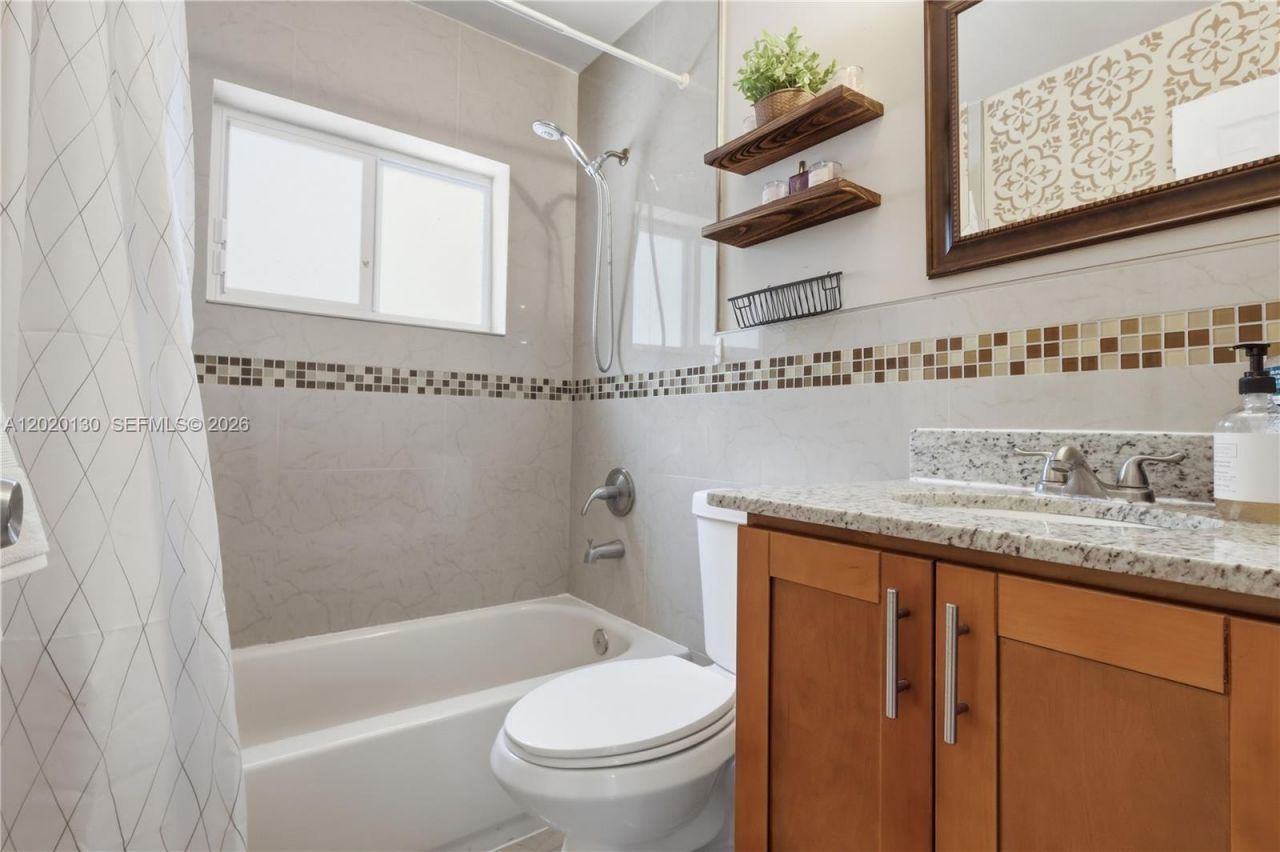 6641 Freedom St , Hollywood, FL 33024 Photo