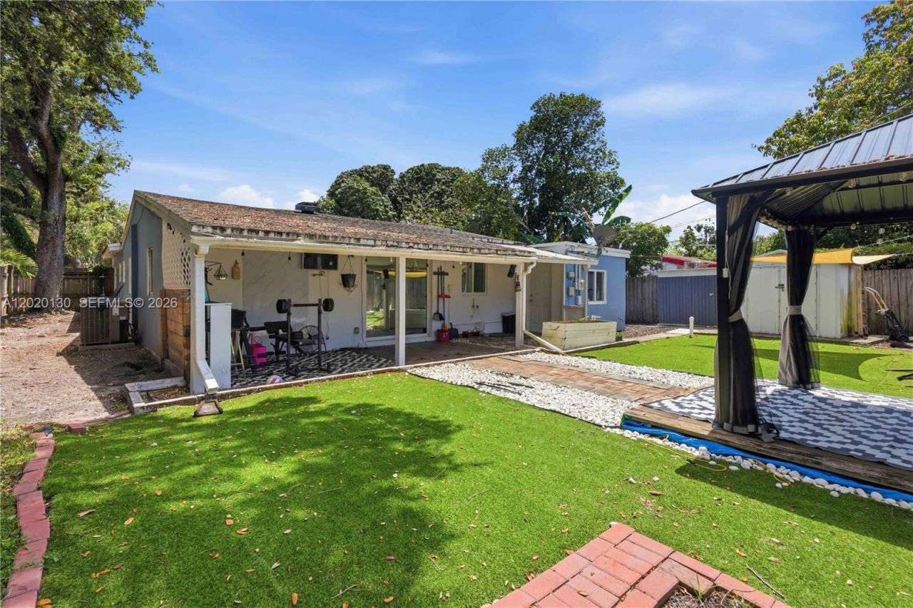 6641 Freedom St , Hollywood, FL 33024 Photo