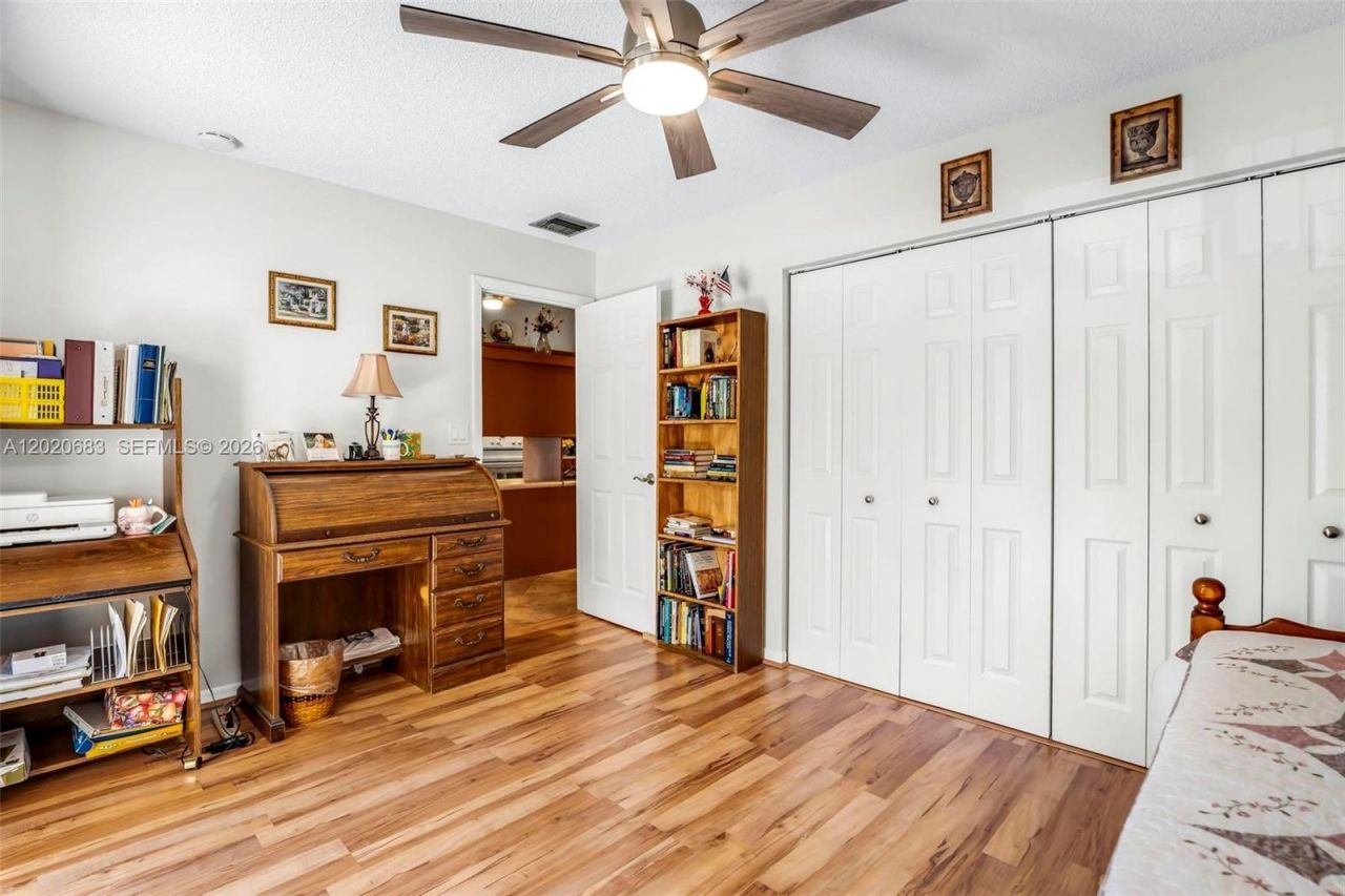 828 NW 79th Ter, Plantation, FL 33324 Photo